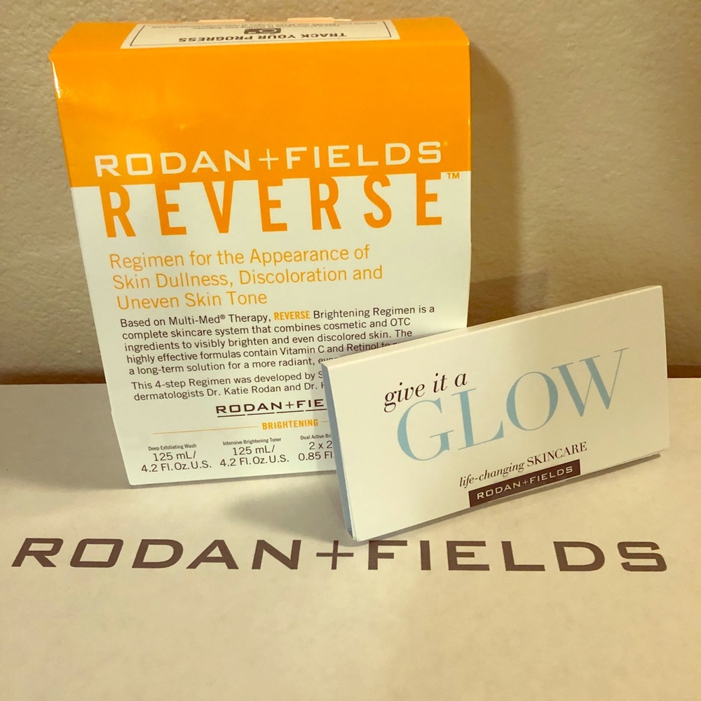 New Rodan + Fields Reverse Regimen & Glow sample